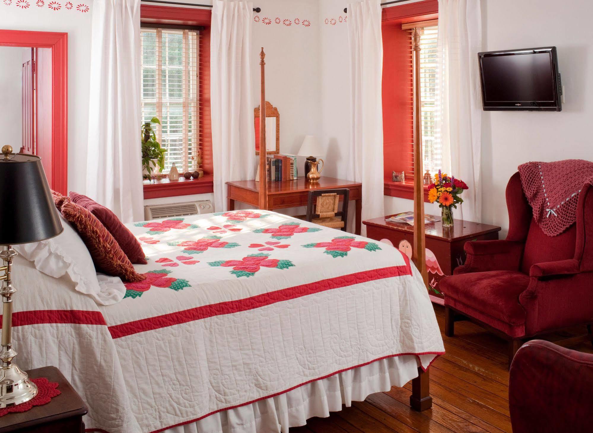 Historic Smithton Inn Эфрата Экстерьер фото